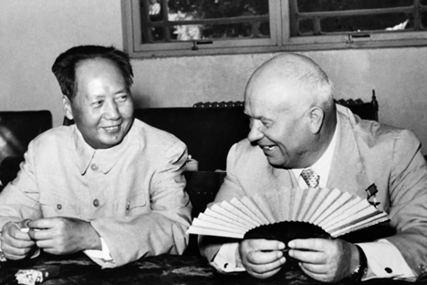 Chinese leader Mao Zedong with Soviet leader Nikita Khrushchev in August 1958. Source